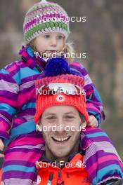 10.01.2016, Ruhpolding, Germany (GER): Toni Lang (GER) with daughter Lenia Maria -  IBU world cup biathlon, mass men, Ruhpolding replacing Oberhof (GER). www.nordicfocus.com. © Manzoni/NordicFocus. Every downloaded picture is fee-liable.