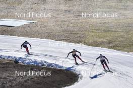 17.12.2016, La Clusaz, France (FRA): Marit Bjoergen (NOR), Ingvild Flugstad Oestberg (NOR), Heidi Weng (NOR) - FIS world cup cross-country, mass women, La Clusaz (FRA). www.nordicfocus.com. © Thibaut/NordicFocus. Every downloaded picture is fee-liable.