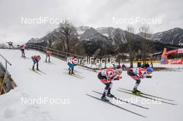 18.12.2016, Ramsau, Austria (AUT): Group of athletes with Dachstein Mountains   - FIS world cup nordic combined, individual gundersen HS96/10km, Ramsau (AUT). www.nordicfocus.com. © Rauschendorfer/NordicFocus. Every downloaded picture is fee-liable.