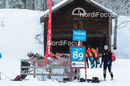 06.03.2016, Mora, Sweden (SWE): Pole service at the 1 k mark - Ski Classics and FIS Marathon Cup Vasaloppet, Mora (SWE). www.nordicfocus.com. © Rauschendorfer/NordicFocus. Every downloaded picture is fee-liable.