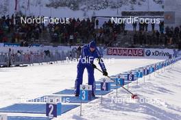 06.01.2017, Oberhof, Germany (GER): Event Feature: An IBU referee cleans the sthooting range -  IBU world cup biathlon, sprint women, Oberhof (GER). www.nordicfocus.com. © Manzoni/NordicFocus. Every downloaded picture is fee-liable.