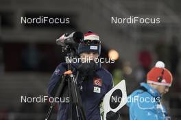 29.11.2017, Oestersund, Sweden, (SWE): Jean Paul Giachino (FRA), coach Team France, Jean Paul Giachino (FRA), coach Team France - IBU world cup biathlon, individual women, Oestersund (SWE). www.nordicfocus.com. © Manzoni/NordicFocus. Every downloaded picture is fee-liable.