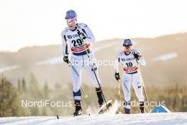 03.12.2017, Lillehammer, Norway (NOR): Aino-Kaisa Saarinen (FIN), Laura Mononen (FIN), (l-r)  - FIS world cup cross-country, skiathlon women, Lillehammer (NOR). www.nordicfocus.com. © Modica/NordicFocus. Every downloaded picture is fee-liable.