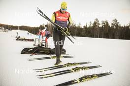 01.12.2017, Lillehammer, Norway (NOR):Fischer Technicians testing ski   - FIS world cup cross-country, training, Lillehammer (NOR). www.nordicfocus.com. © Modica/NordicFocus. Every downloaded picture is fee-liable.
