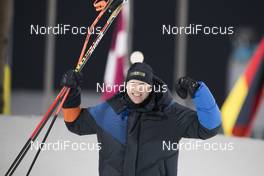 18.02.2018, Pyeongchang, Korea (KOR): Mattias Jr. Nilsson (SWE), coach Team Sweden - XXIII. Olympic Winter Games Pyeongchang 2018, biathlon, mass men, Pyeongchang (KOR). www.nordicfocus.com. © Manzoni/NordicFocus. Every downloaded picture is fee-liable.