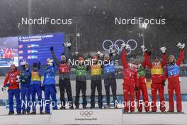 22.02.2018, Pyeongchang, Korea (KOR): Jan Schmid (NOR), Espen Andersen (NOR), Jarl Magnus Riiber (NOR), Joergen Graabak (NOR), Vinzenz Geiger (GER), Fabian Riessle (GER), Eric Frenzel (GER), Johannes Rydzek (GER), Wilhelm Denifl (AUT), Lukas Klapfer (AUT), Mario Seidl (AUT), (l-r) - XXIII. Olympic Winter Games Pyeongchang 2018, nordic combined, team HS140/4x5km, Pyeongchang (KOR). www.nordicfocus.com. © Thibaut/NordicFocus. Every downloaded picture is fee-liable.