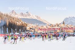 13.01.2018, Seefeld, Austria (AUT): start of the male elite - Visma Ski Classics Kaiser Maximilian Lauf, Seefeld (AUT). www.nordicfocus.com. © Rauschendorfer/NordicFocus. Every downloaded picture is fee-liable.
