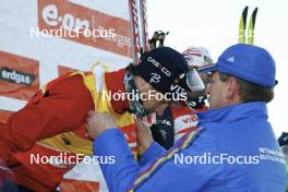 Biathlon - IBU World Cup Biathlon pursuit men 15km - Ostersund (SWE): Ole Einar Bjoerndalen (NOR), Franz Berger (AUT). www.nordicfocus.com. © Manzoni/NordicFocus. Every downloaded picture is fee-liable.