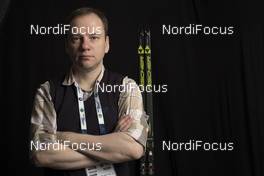 25.11.2016, Oestersund, Sweden, (SWE): Evgeniy Tumashov (RUS), NordicFocus photographer - IBU world cup biathlon, photoshooting, Oestersund (SWE). www.nordicfocus.com. © Manzoni/NordicFocus. Every downloaded picture is fee-liable.