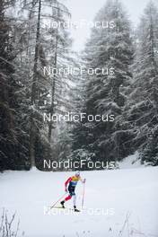 29.12.2021, Lenzerheide, Switzerland (SUI): Emil Iversen (NOR) - FIS world cup cross-country, tour de ski, 15km men, Lenzerheide (SUI). www.nordicfocus.com. © Modica/NordicFocus. Every downloaded picture is fee-liable.