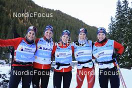 08.11.2022, Davos, Switzerland (SUI): Alina Meier (SUI), Lea Fischer (SUI), Nadja Kaelin (SUI), Anja Weber (SUI), Nadine Faehndrich (SUI), (l-r) - Cross-Country training, Snowfarming track, Davos (SUI). www.nordicfocus.com. © Manzoni/NordicFocus. Every downloaded picture is fee-liable.