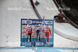 29.12.2022, Oberstdorf, Germany (GER): Piotr Zyla (POL), Halvor Egner Granerud (NOR), Dawid Kubacki (POL), (l-r) - FIS world cup ski jumping men, four hills tournament, individual HS137, Oberstdorf (GER). www.nordicfocus.com. © Reichert/NordicFocus. Every downloaded picture is fee-liable.