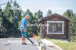 23.08.2023, Font-Romeu, France (FRA): Jean-Paul Giachino (FRA), Coach Team France - Biathlon training, Font-Romeu (FRA). www.nordicfocus.com. © Authamayou/NordicFocus. Every downloaded picture is fee-liable.
