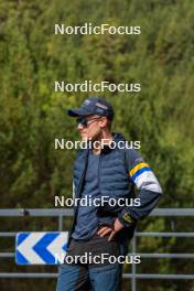 3.09.2023, Font-Romeu, France (FRA): Johannes Lukas (GER), Coach Team Sweden - Biathlon training, Font-Romeu (FRA). www.nordicfocus.com. © Authamayou/NordicFocus. Every downloaded picture is fee-liable.