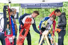 31.05.2023, Col Bayard, France (FRA): Fabien Claude (FRA), Quentin Fillon Maillet (FRA), (l-r)  - Biathlon summer training, Col Bayard (FRA). www.nordicfocus.com. © Thibaut/NordicFocus. Every downloaded picture is fee-liable.