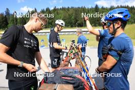04.07.2023, Premanon, France (FRA): Emilien Jacquelin (FRA), Eric Perrot (FRA), Jean-Pierre Amat (FRA), Olympic Champion and shooting coach Team France, Fabien Claude (FRA), Oscar Lombardot (FRA), (l-r) - Biathlon summer training, Premanon (FRA). www.nordicfocus.com. © Manzoni/NordicFocus. Every downloaded picture is fee-liable.