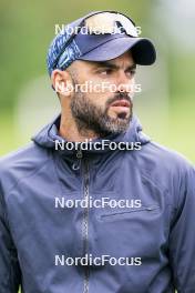 31.05.2023, Col Bayard, France (FRA): Simon Fourcade (FRA), coach Team France - Biathlon summer training, Col Bayard (FRA). www.nordicfocus.com. © Thibaut/NordicFocus. Every downloaded picture is fee-liable.