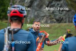 21.09.2023, Bessans, France (FRA): Simon Fourcade (FRA), Coach Team France - Biathlon training, Bessans (FRA). www.nordicfocus.com. © Authamayou/NordicFocus. Every downloaded picture is fee-liable.