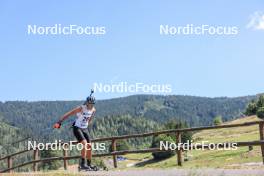 24.08.2023, Brezno-Osrblie, Slovakia (SVK): Uros Lalovic (BIH) - IBU Summer Biathlon World Championships, super sprint junior men, Brezno-Osrblie (SVK). www.nordicfocus.com. © Manzoni/NordicFocus. Every downloaded picture is fee-liable.