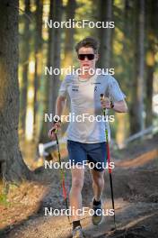 26.09.2023, Oberhof, Germany (GER): Cla-Ursin Nufer (SUI) - Cross-Country training, Oberhof (GER). www.nordicfocus.com. © Reichert/NordicFocus. Every downloaded picture is fee-liable.