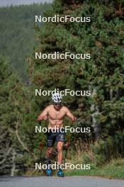 17.09.2023, Font-Romeu, France (FRA): Théo Schely (FRA) - Cross-Country training, Font-Romeu (FRA). www.nordicfocus.com. © Authamayou/NordicFocus. Every downloaded picture is fee-liable.