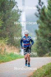 18.10.2023, Font-Romeu, France (FRA): Mélissa Gal (FRA) - Cross-Country training, Font-Romeu (FRA). www.nordicfocus.com. © Authamayou/NordicFocus. Every downloaded picture is fee-liable.