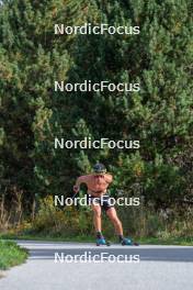 17.09.2023, Font-Romeu, France (FRA): Clément Parisse (FRA) - Cross-Country training, Font-Romeu (FRA). www.nordicfocus.com. © Authamayou/NordicFocus. Every downloaded picture is fee-liable.