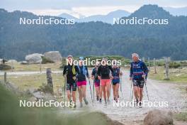 14.10.2023, Font-Romeu, France (FRA): Maelle Veyre (FRA), Eve Ondine Duchaufour (FRA), Julie Pierrel (FRA), Flora Dolci (FRA), Vincent Vittoz (FRA), Coach Team France, (l-r) - Cross-Country training, Font-Romeu (FRA). www.nordicfocus.com. © Authamayou/NordicFocus. Every downloaded picture is fee-liable.