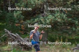 17.09.2023, Font-Romeu, France (FRA): Clément Parisse (FRA) - Cross-Country training, Font-Romeu (FRA). www.nordicfocus.com. © Authamayou/NordicFocus. Every downloaded picture is fee-liable.