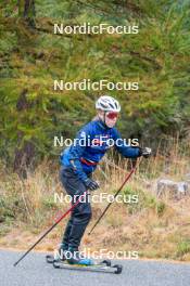 18.10.2023, Font-Romeu, France (FRA): Mélissa Gal (FRA) - Cross-Country training, Font-Romeu (FRA). www.nordicfocus.com. © Authamayou/NordicFocus. Every downloaded picture is fee-liable.