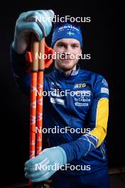 23.11.2023, Oestersund, Sweden, (SWE): Malte Stefansson (SWE) - IBU World Cup Biathlon, photoshooting, Oestersund (SWE). www.nordicfocus.com. © Manzoni/NordicFocus. Every downloaded picture is fee-liable.