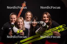 28.11.2023, Oestersund, Sweden, (SWE): Kamila Cichon (POL), Natalia Sidorowicz (POL), Daria Gembicka (POL), Anna Maka (POL), Joanna Jakiela (POL), (l-r) - IBU World Cup Biathlon, photoshooting, Oestersund (SWE). www.nordicfocus.com. © Manzoni/NordicFocus. Every downloaded picture is fee-liable.