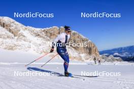 12.10.2024, Ramsau am Dachstein, Austria (AUT): Julia Simon (FRA) - Biathlon summer training, Dachsteinglacier, Ramsau am Dachstein (AUT). www.nordicfocus.com. © Manzoni/NordicFocus. Every downloaded picture is fee-liable.