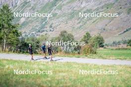 29.08.2024, Bessans, France (FRA): Emilien Jacquelin (FRA), Quentin Fillon-Maillet (FRA), Eric Perrot, (l-r) - Biathlon summer training, Bessans (FRA). www.nordicfocus.com. © Authamayou/NordicFocus. Every downloaded picture is fee-liable.