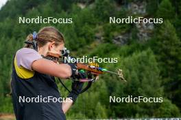 29.08.2024, Bessans, France (FRA): Justine Braisaz-Bouchet (FRA) - Biathlon summer training, Bessans (FRA). www.nordicfocus.com. © Authamayou/NordicFocus. Every downloaded picture is fee-liable.