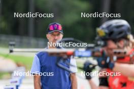 15.07.2024, Lenzerheide, Switzerland (SUI): Armin Auchentaller (ITA), Coach Team USA, Grace Castonguay (USA), (l-r) - Biathlon summer training, Lenzerheide (SUI). www.nordicfocus.com. © Manzoni/NordicFocus. Every downloaded picture is fee-liable.