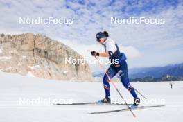 14.10.2024, Ramsau am Dachstein, Austria (AUT): Julia Simon (FRA) - Biathlon summer training, Dachsteinglacier, Ramsau am Dachstein (AUT). www.nordicfocus.com. © Manzoni/NordicFocus. Every downloaded picture is fee-liable.