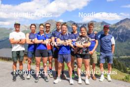 15.07.2024, Lenzerheide, Switzerland (SUI): Emil Bormetti (ITA), Coach Team USA, Bjorn Westervelt (USA), Deedra Irwin (USA), Vincent Bonacci (USA), Vaclav Cervenka (USA), Maxime Germain (USA), Grace Castonguay (USA), Campbell Wright (NZL), Armin Auchentaller (ITA), (l-r) - Biathlon summer training, Lenzerheide (SUI). www.nordicfocus.com. © Manzoni/NordicFocus. Every downloaded picture is fee-liable.