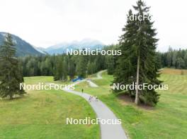 05.09.2024, Lenzerheide, Switzerland (SUI): Juni Arnekleiv (NOR), Maren Kirkeeide (NOR), (l-r) - Biathlon summer training, Lenzerheide (SUI). www.nordicfocus.com. © Manzoni/NordicFocus. Every downloaded picture is fee-liable.