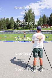 15.07.2024, Lenzerheide, Switzerland (SUI): Deedra Irwin (USA), Emil Bormetti (ITA), Coach Team USA, (l-r) - Biathlon summer training, Lenzerheide (SUI). www.nordicfocus.com. © Manzoni/NordicFocus. Every downloaded picture is fee-liable.