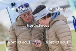 13.10.2024, Ramsau am Dachstein, Austria (AUT): Andreas Kuppelwieser (ITA), coach Team Switzerland, Sandra Flunger (AUT) coach Team Switzerland, (l-r) - Biathlon summer training, Ramsau am Dachstein (AUT). www.nordicfocus.com. © Manzoni/NordicFocus. Every downloaded picture is fee-liable.