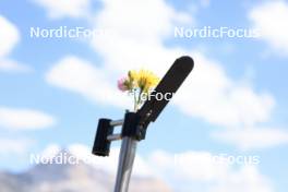 15.07.2024, Lenzerheide, Switzerland (SUI): Flowers in the rifle of Grace Castonguay (USA) - Biathlon summer training, Lenzerheide (SUI). www.nordicfocus.com. © Manzoni/NordicFocus. Every downloaded picture is fee-liable.