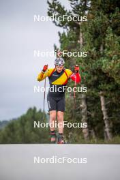 20.09.2024, Font-Romeu, France (FRA): Florent Claude (BEL) - Biathlon summer training, Font-Romeu (FRA). www.nordicfocus.com. © Authamayou/NordicFocus. Every downloaded picture is fee-liable.