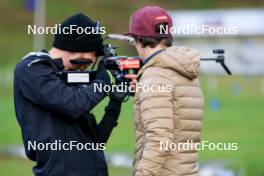 10.09.2024, Lenzerheide, Switzerland (SUI): Gion Stalder (SUI), Sandra Flunger (AUT) coach Team Switzerland, (l-r) - Biathlon summer training, Lenzerheide (SUI). www.nordicfocus.com. © Manzoni/NordicFocus. Every downloaded picture is fee-liable.