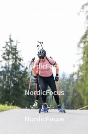 15.09.2024, Lenzerheide, Switzerland (SUI): Julia Simon (FRA) - Sommer Nordic Event 2024, Sommer Biathlon Cup, Lenzerheide (SUI). www.nordicfocus.com. © Manzoni/NordicFocus. Every downloaded picture is fee-liable.