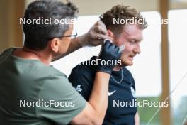 20.05.2024, Lenzerheide, Switzerland (SUI): Andreas Kuppelwieser (ITA), coach Team Switzerland, Sebastian Stalder (SUI), (l-r) - Biathlon summer training, Lenzerheide (SUI). www.nordicfocus.com. © Manzoni/NordicFocus. Every downloaded picture is fee-liable.