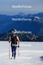 14.10.2024, Ramsau am Dachstein, Austria (AUT): Julia Simon (FRA) - Biathlon summer training, Dachsteinglacier, Ramsau am Dachstein (AUT). www.nordicfocus.com. © Manzoni/NordicFocus. Every downloaded picture is fee-liable.