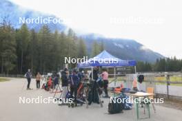 15.09.2024, Lenzerheide, Switzerland (SUI): Event Feature: Overview over the stadium with the shooting range and undefined athletes - Sommer Nordic Event 2024, Sommer Biathlon Cup, Lenzerheide (SUI). www.nordicfocus.com. © Manzoni/NordicFocus. Every downloaded picture is fee-liable.