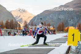 09.11.2024, Bessans, France (FRA): Lou Jeanmonnot (FRA) - Biathlon summer training, Bessans (FRA). www.nordicfocus.com. © Authamayou/NordicFocus. Every downloaded picture is fee-liable.