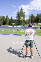 15.07.2024, Lenzerheide, Switzerland (SUI): Deedra Irwin (USA), Emil Bormetti (ITA), Coach Team USA, (l-r) - Biathlon summer training, Lenzerheide (SUI). www.nordicfocus.com. © Manzoni/NordicFocus. Every downloaded picture is fee-liable.